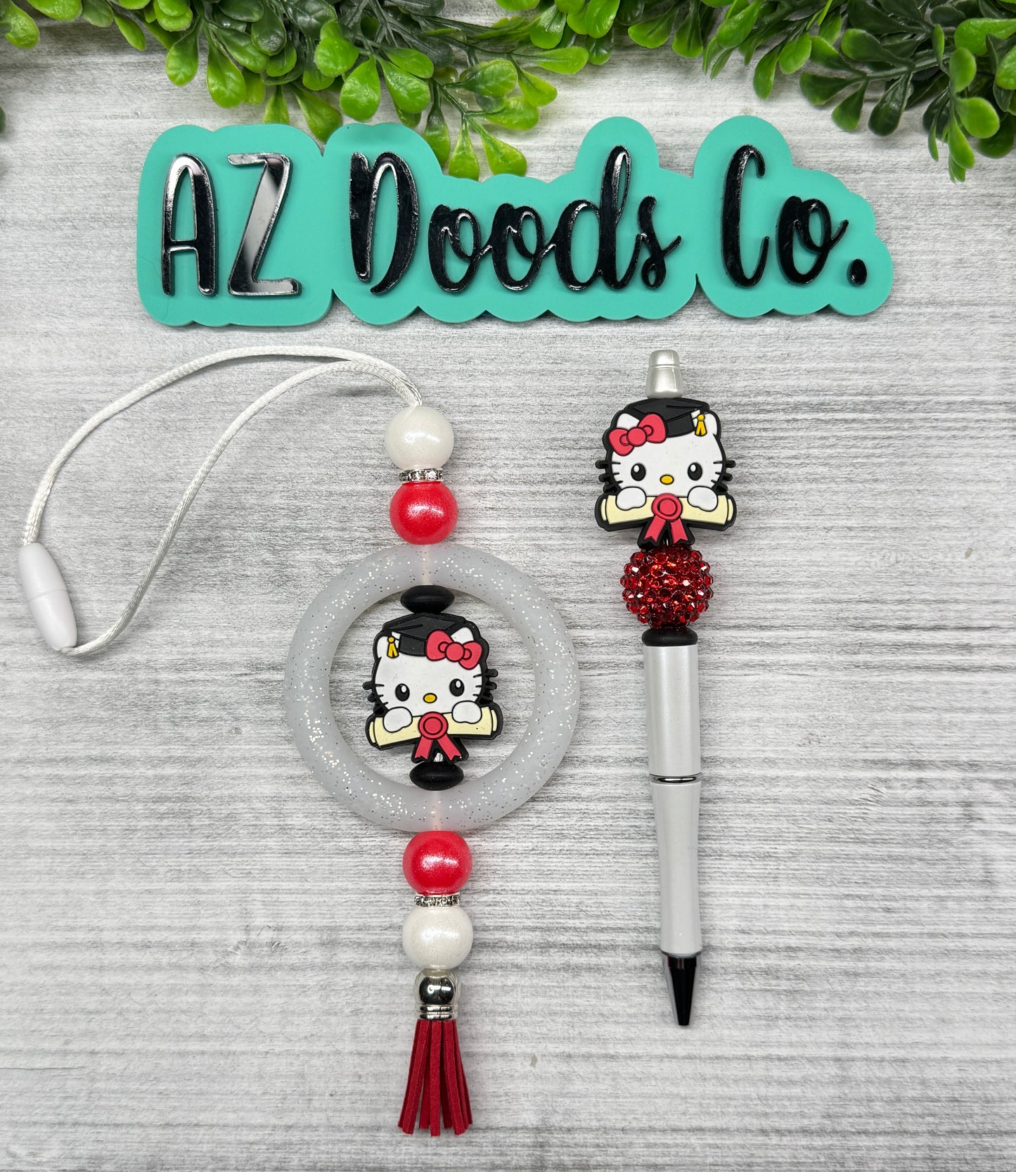 Grad Kitty Car Charm & Pen Set 2025 Glitter