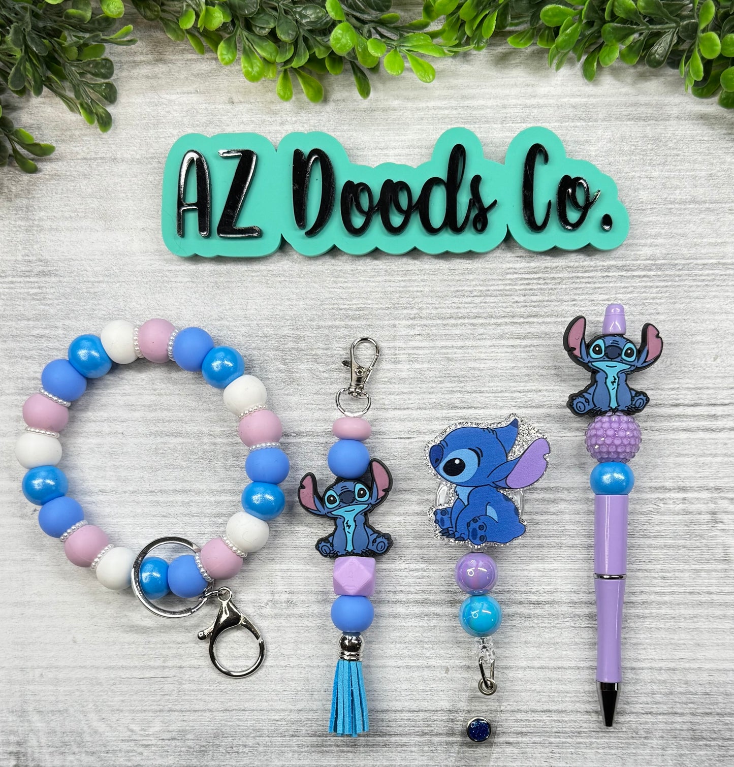 Ohana Wristlet Set