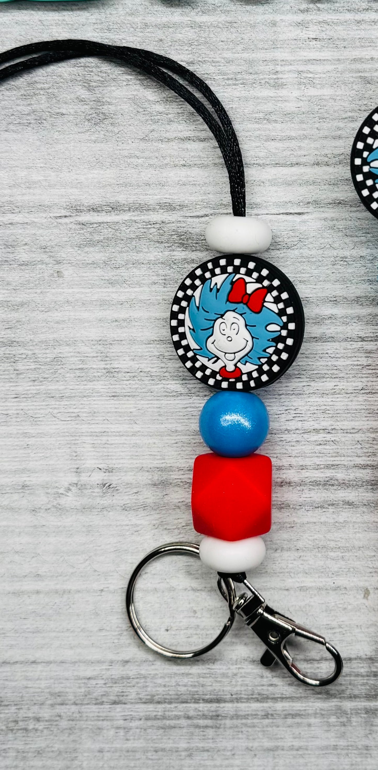 Seuss-Tacular Collection Seuss-y Smiles Beaded Pen & Lanyard Set