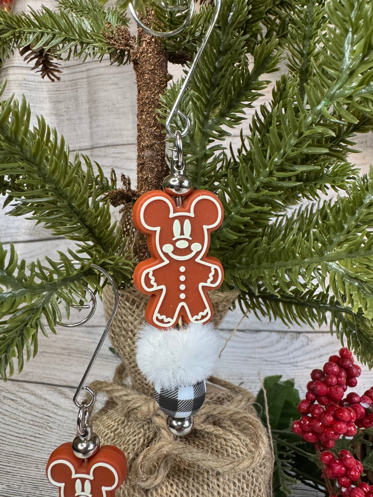 Christmas Collection- Gingerbread Mouse Beadable Ornament