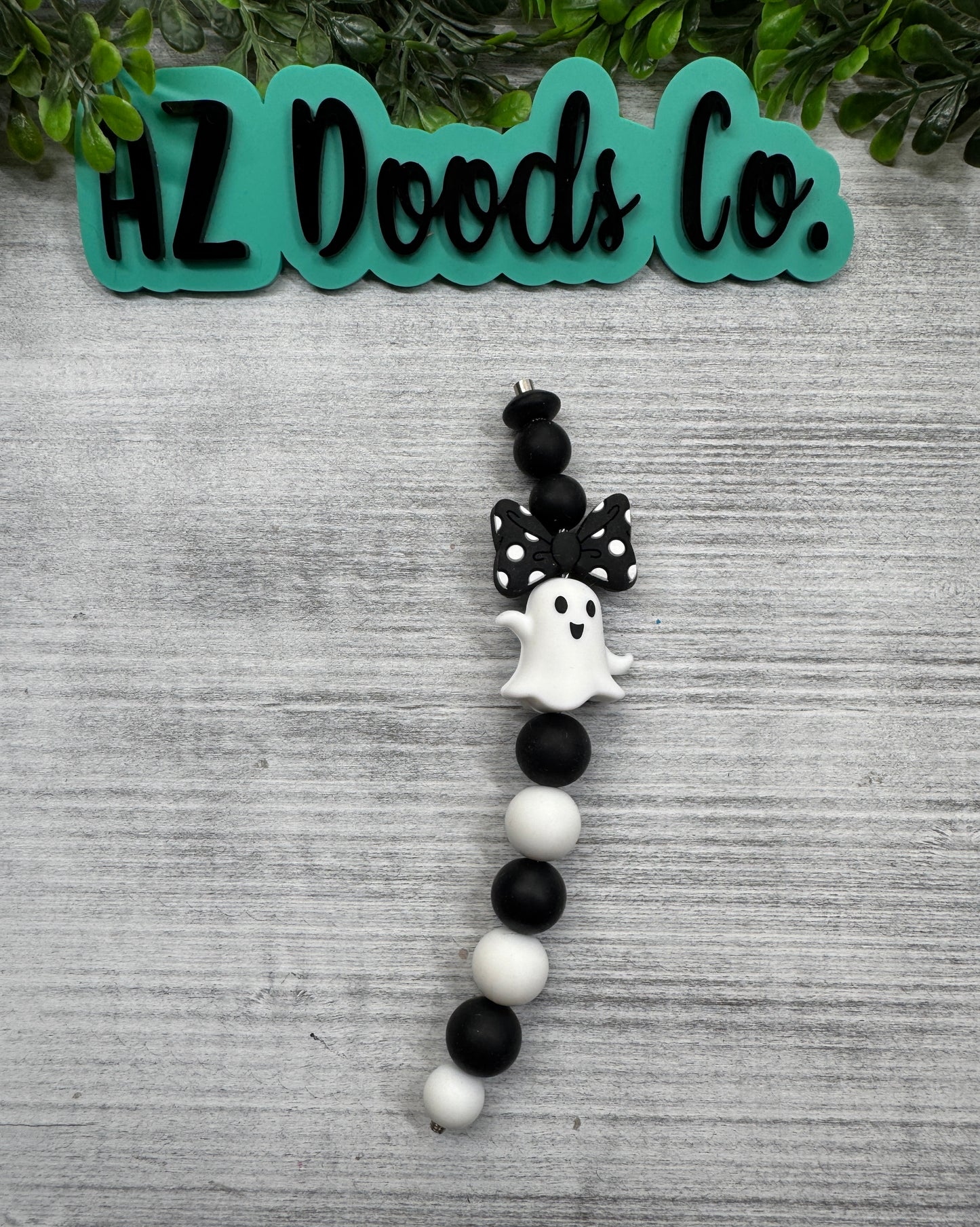 Boo-tiful Baclk and White Ghost Set
